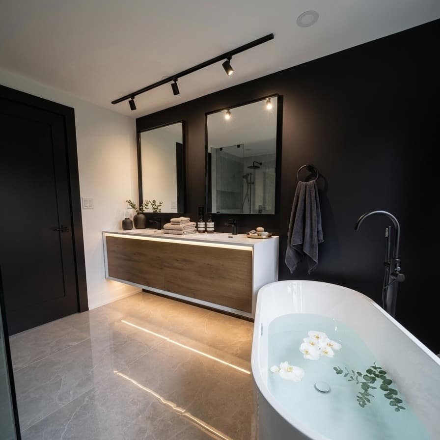 Bold exterior with a luxury interior — completed renovation by Leo Constra