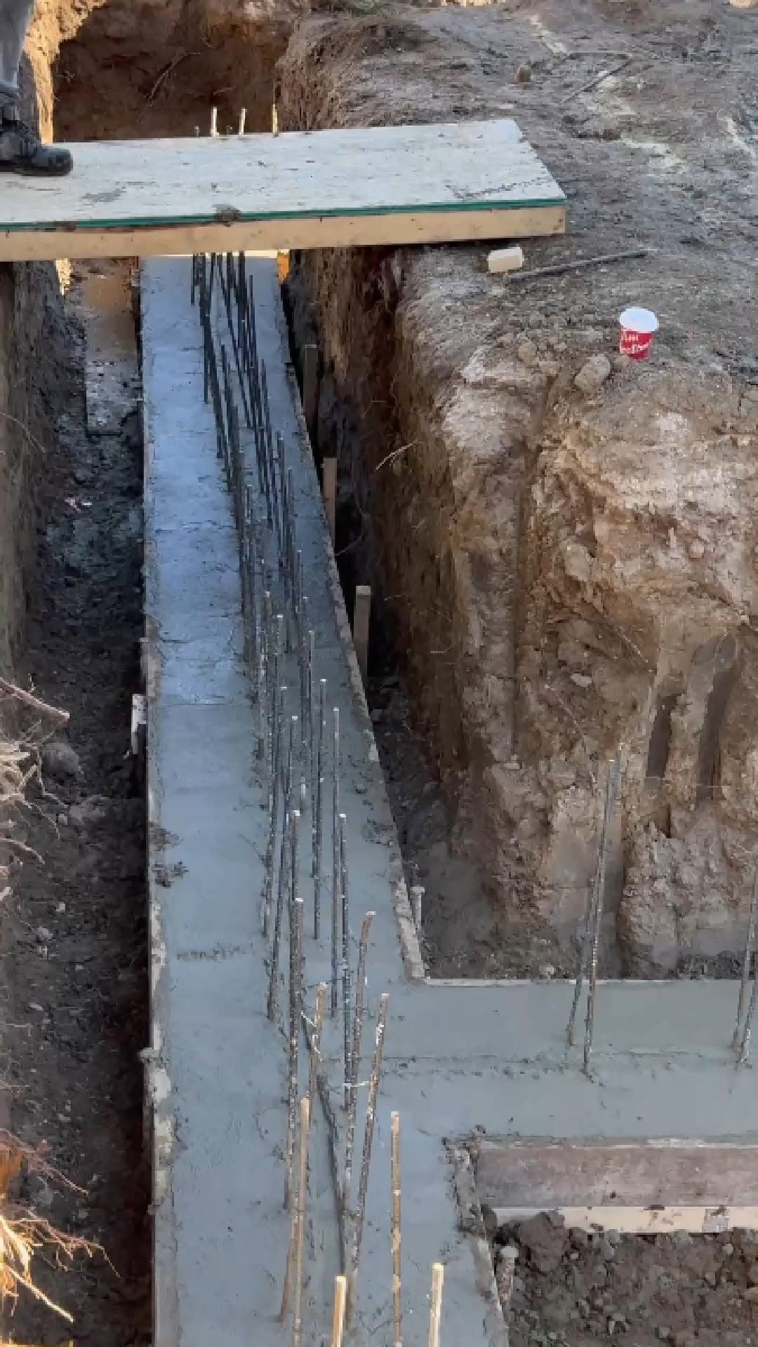 Day one of a massive new home build by Leo Constra