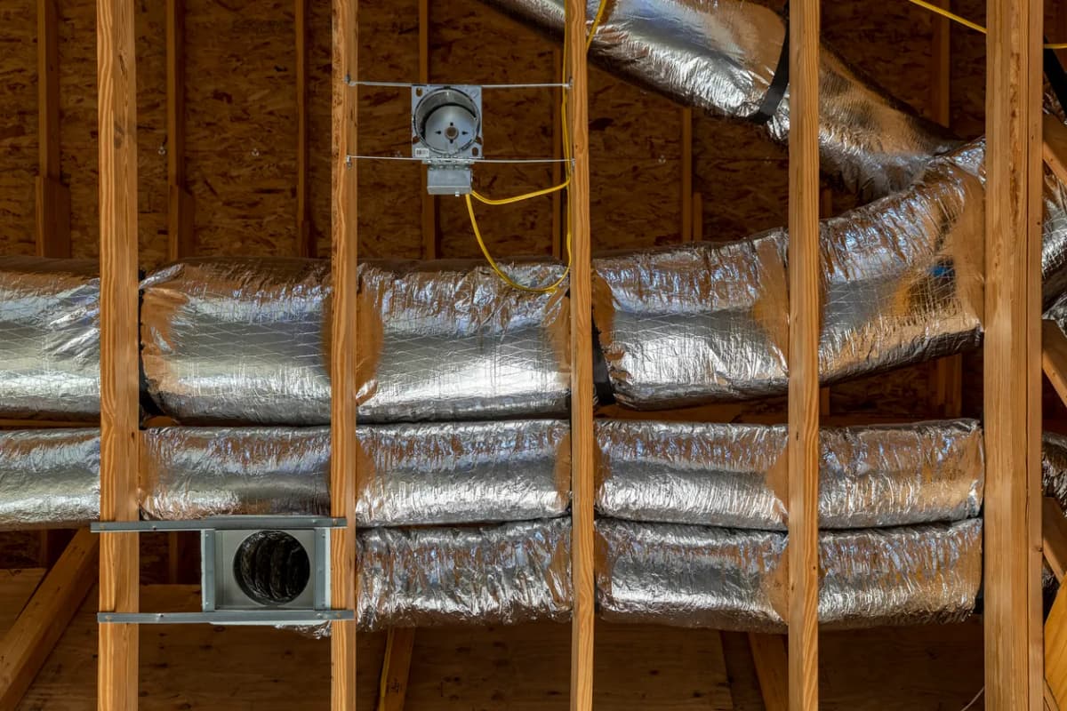 Home energy upgrades insulation and HVAC ductwork in Ontario